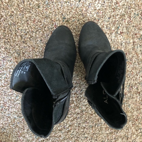 Black size 6 Aldo heeled booties - Picture 5 of 7